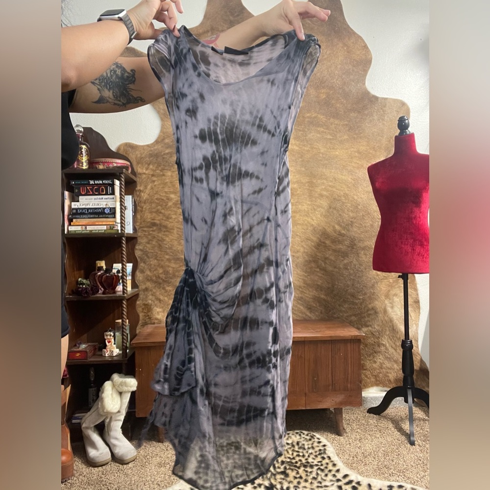 BEAUTIFUL dark y2k eta muted purple tiedye dress DKNY